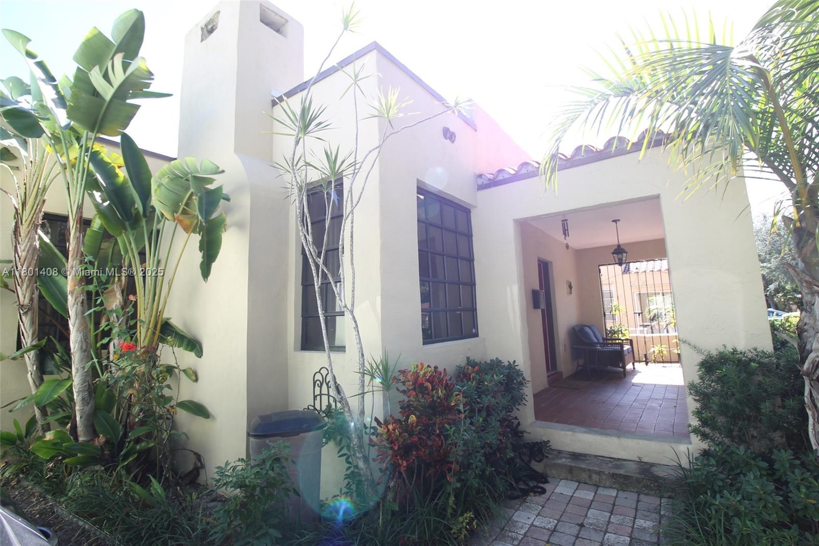 817 Lorca St, Coral Gables, Florida image 3