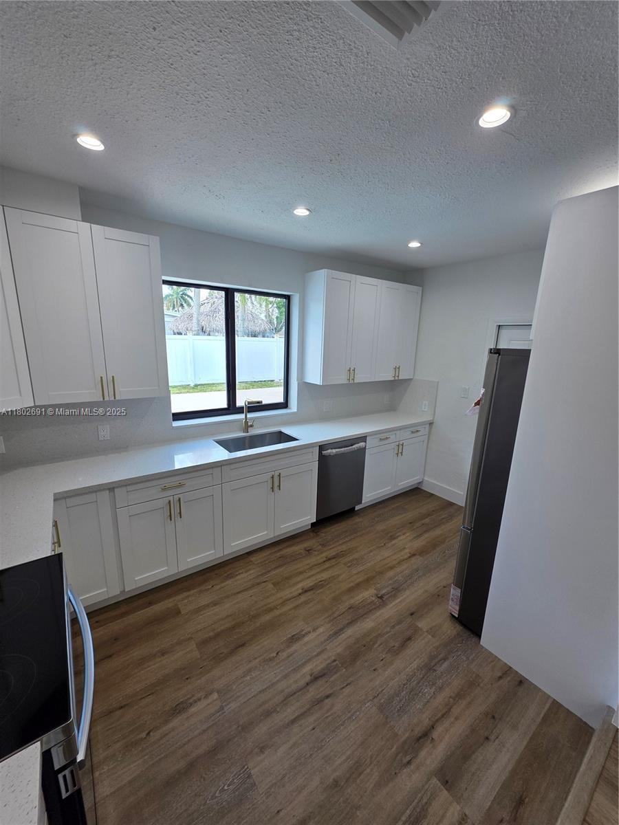 9020 SW 198th Ter, Cutler Bay, Florida image 9