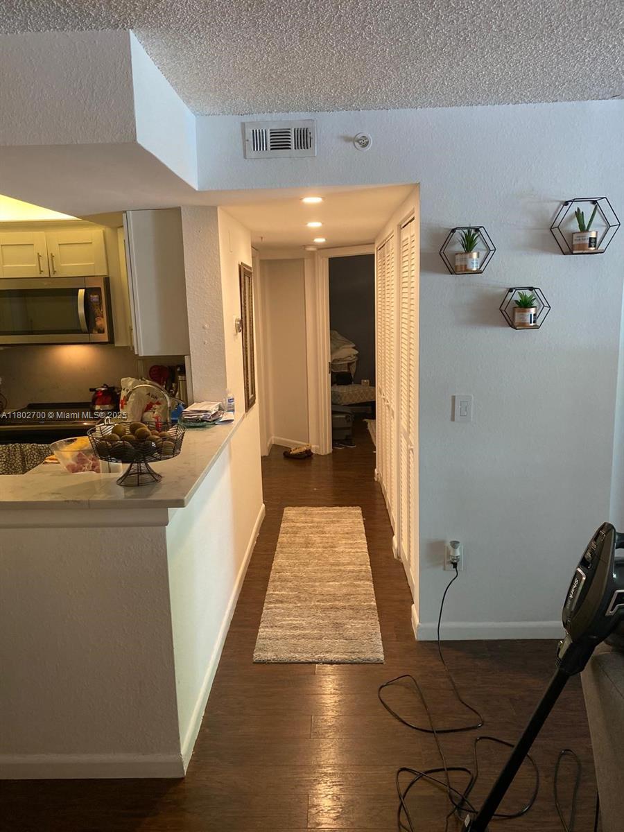 1610 NW 128th Dr #104, Sunrise, Florida image 2