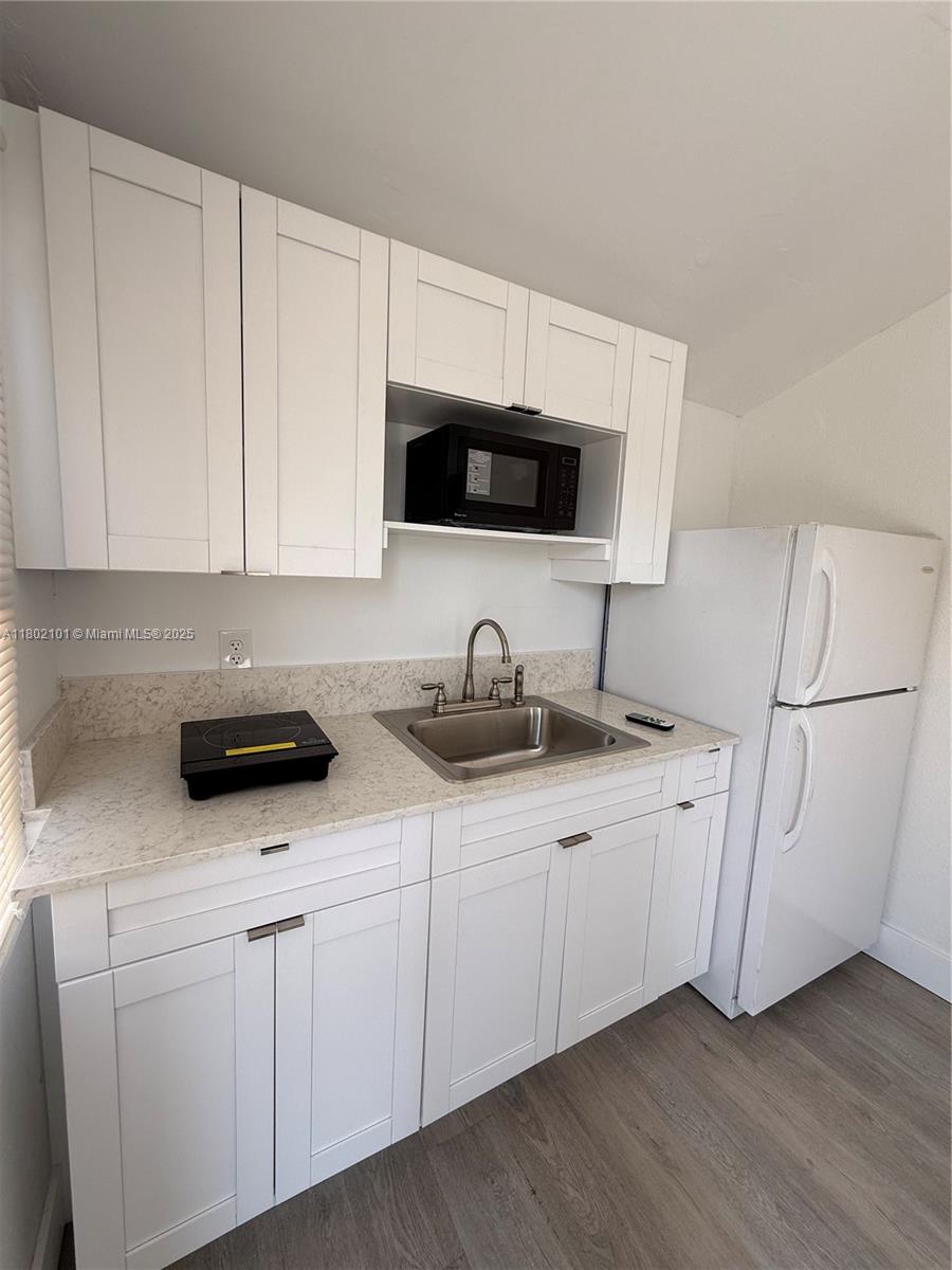 Property photo # 0