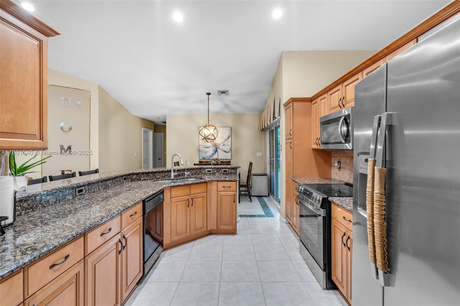 1708 NW 126th Dr, Coral Springs, Florida image 10