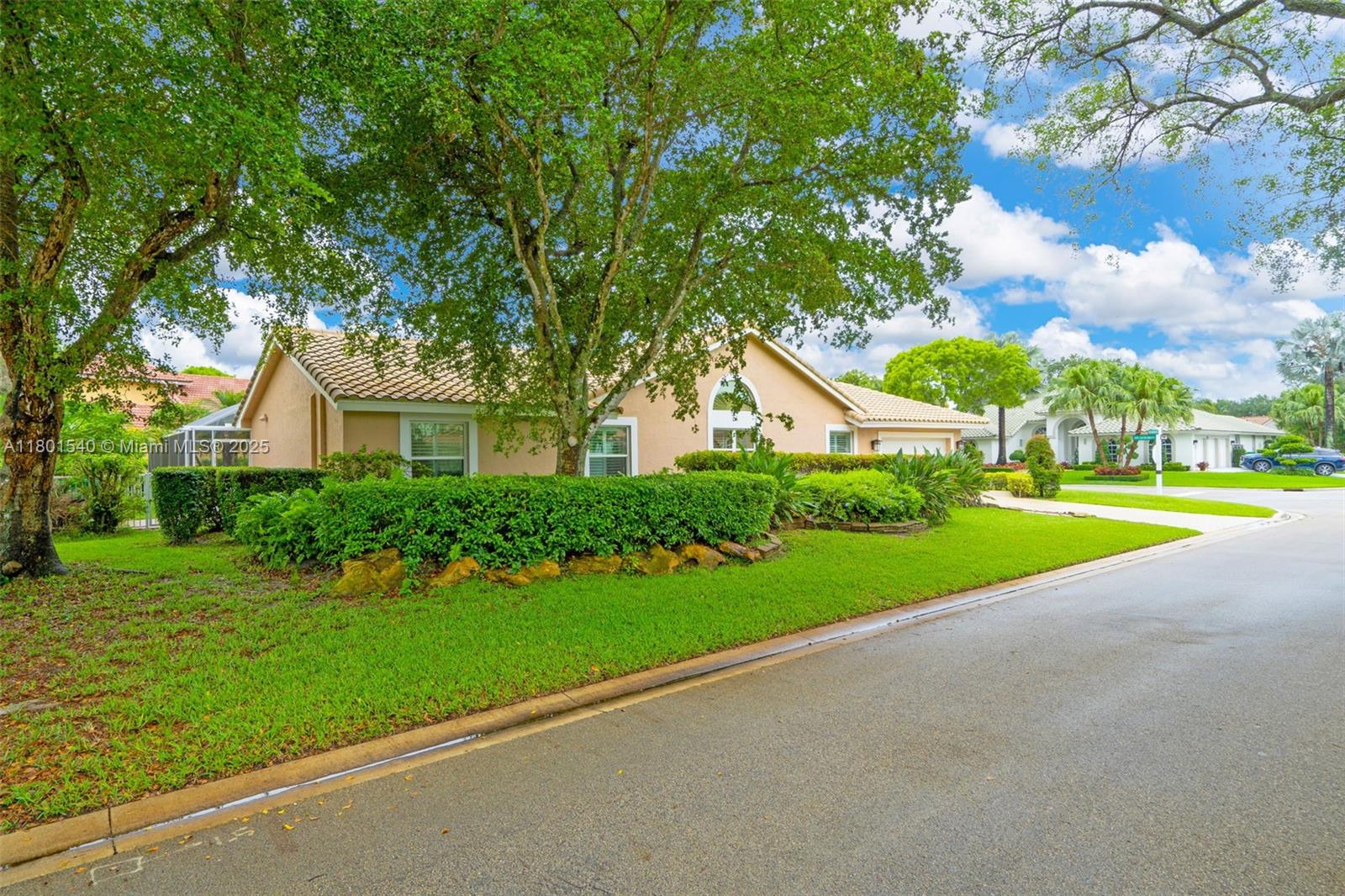 1708 NW 126th Dr, Coral Springs, Florida image 3