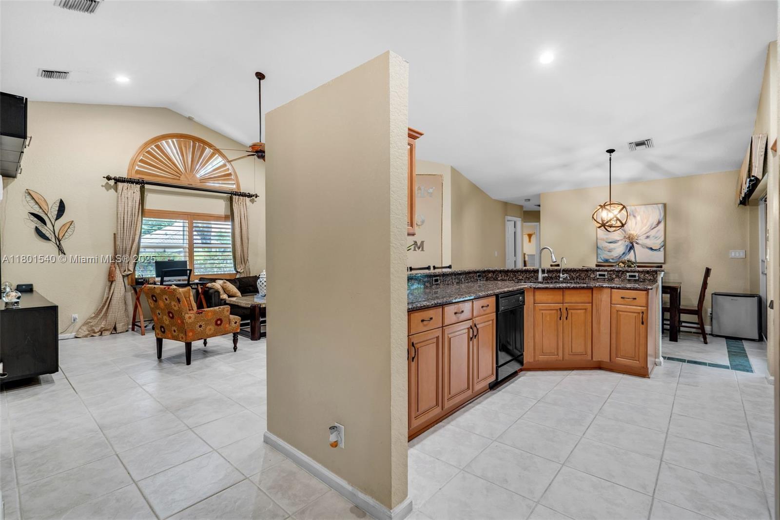 1708 NW 126th Dr, Coral Springs, Florida image 9