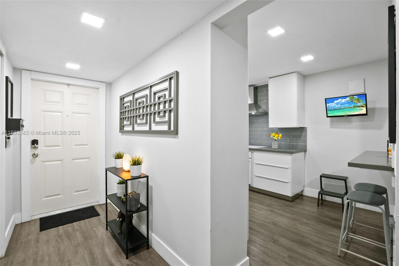10451 Sunrise Lakes Blvd #203, Sunrise, Florida image 7