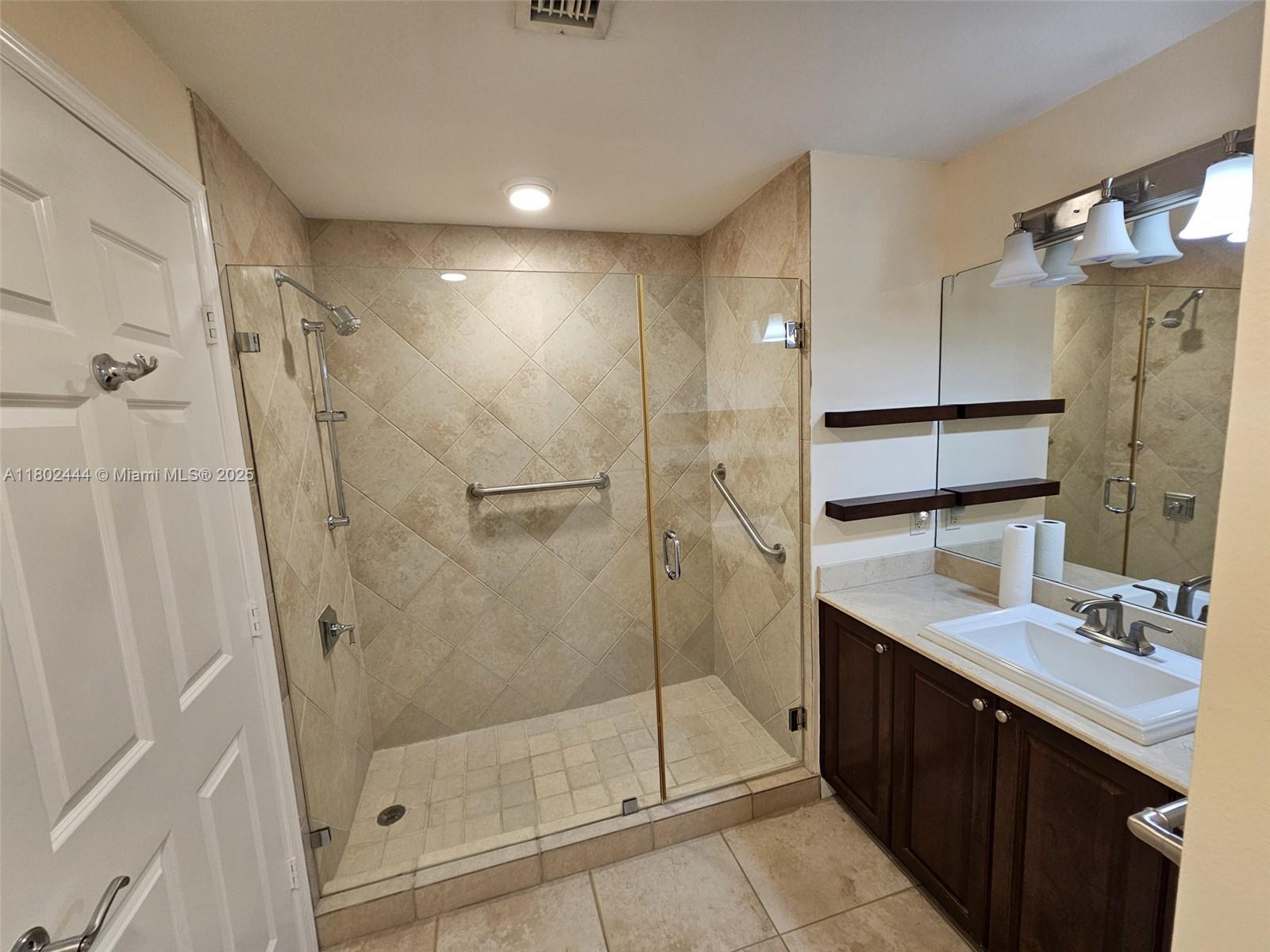 100 Andalusia Ave #604, Coral Gables FL 33134