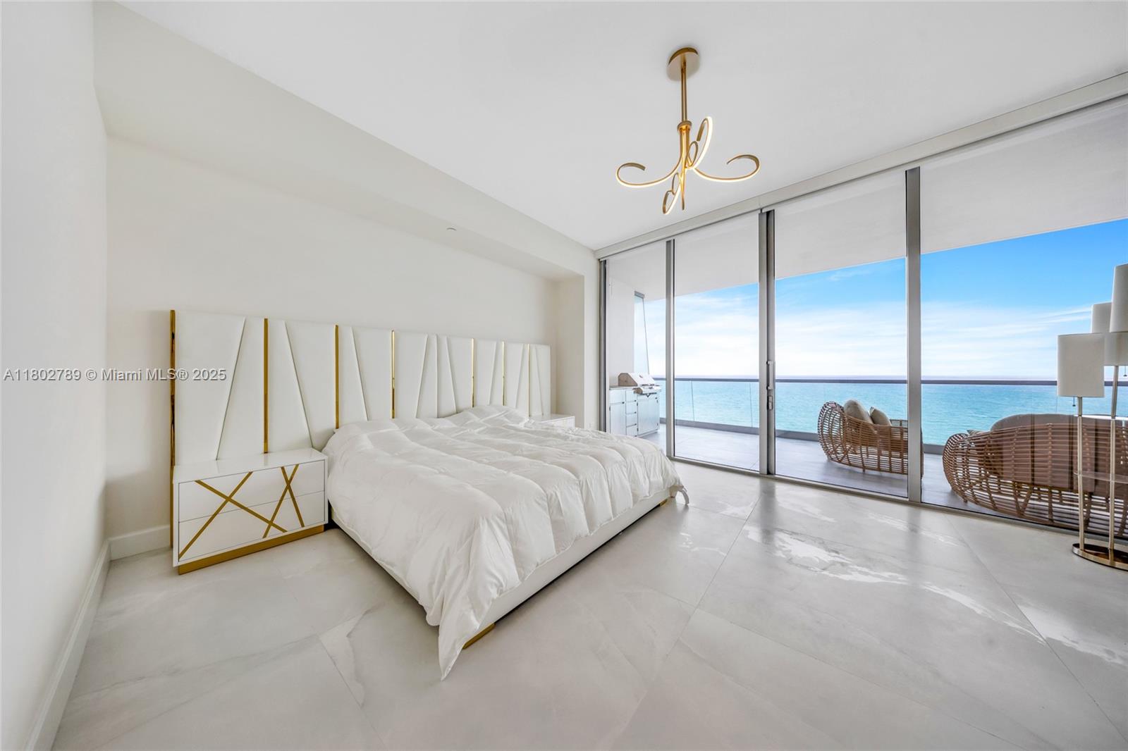 Property photo # 0