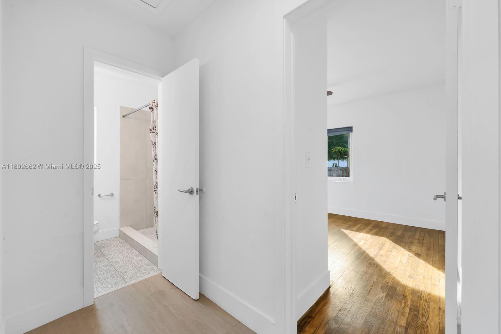 1980 NE 159th St, North Miami Beach, Florida image 12