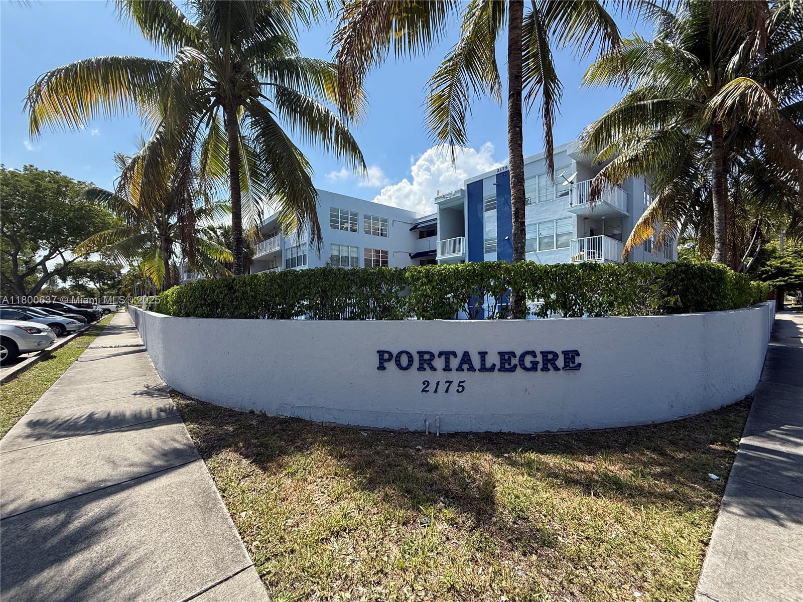 2175 NE 170th St #202, North Miami Beach, Florida image 1