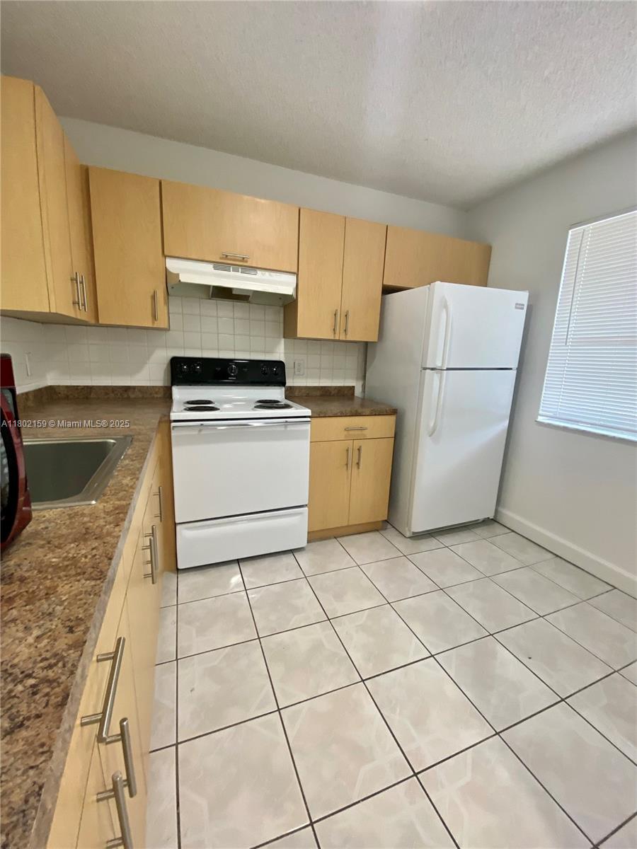 Property photo # 2