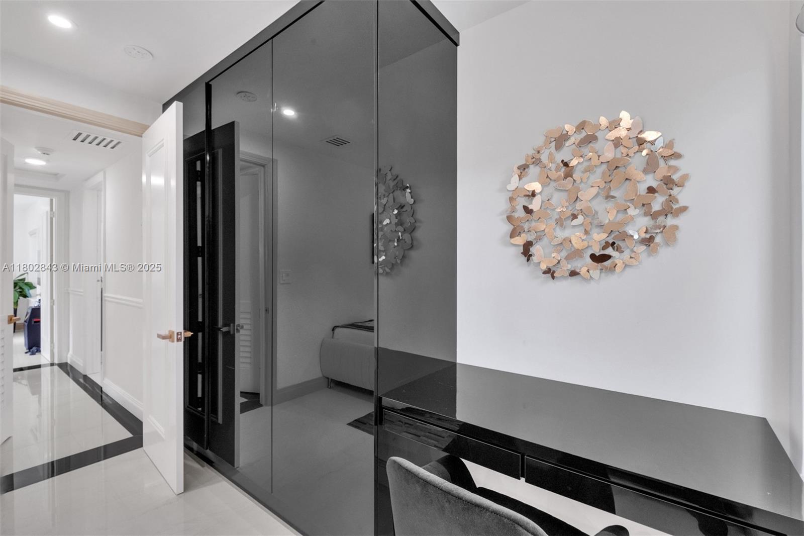 726 NE 17th Way, Fort Lauderdale, Florida image 23