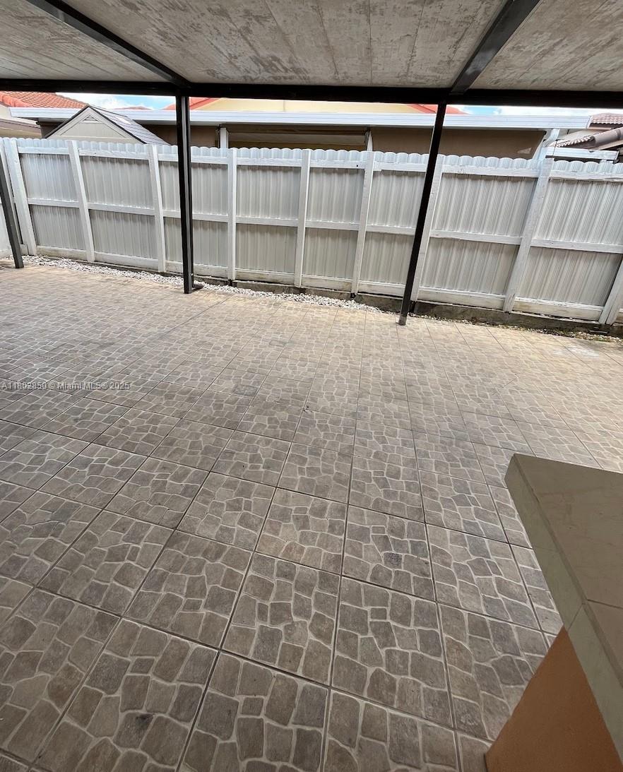 Property photo # 8