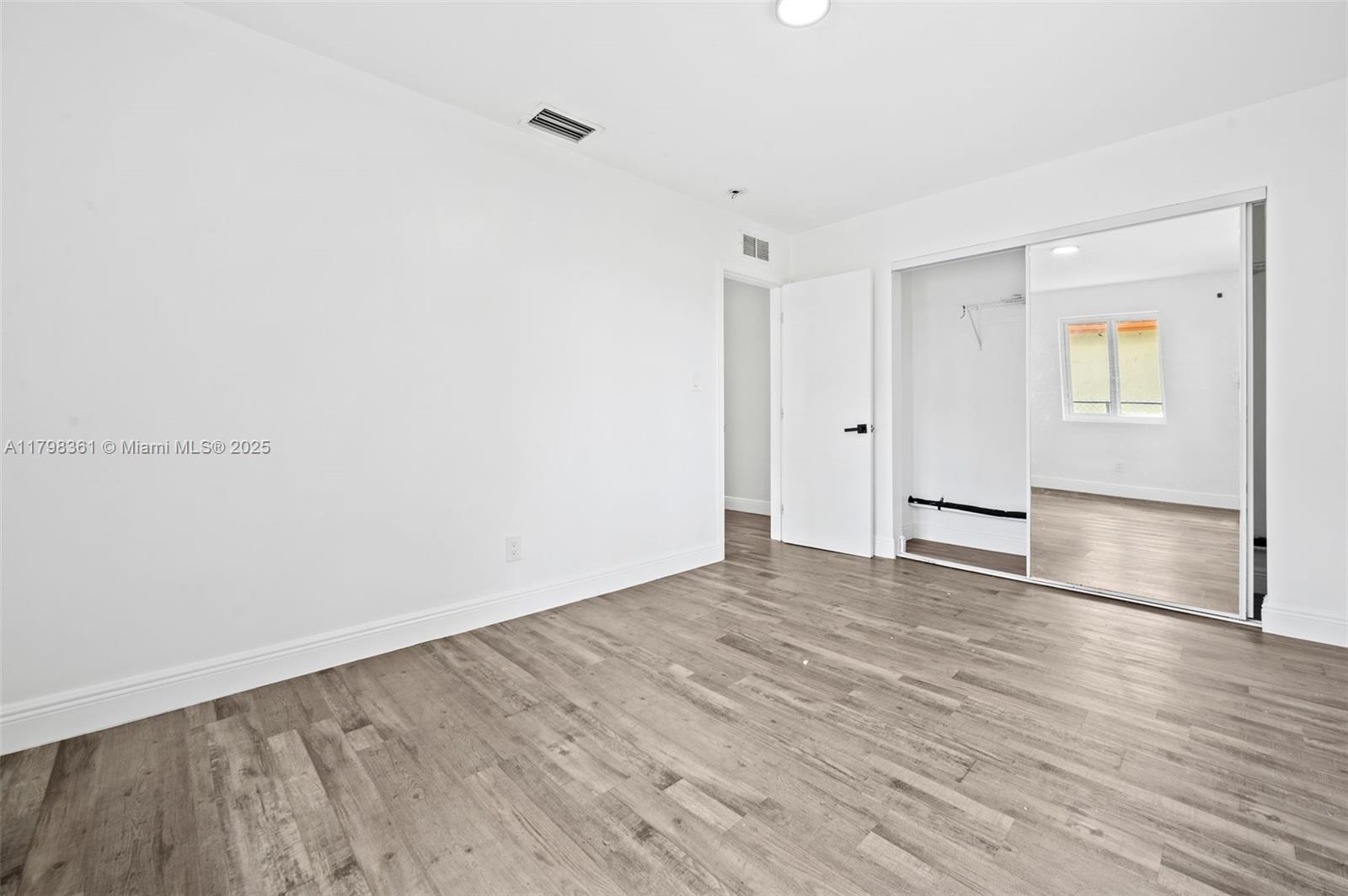 2731 NW 14th St, Fort Lauderdale, Florida image 17