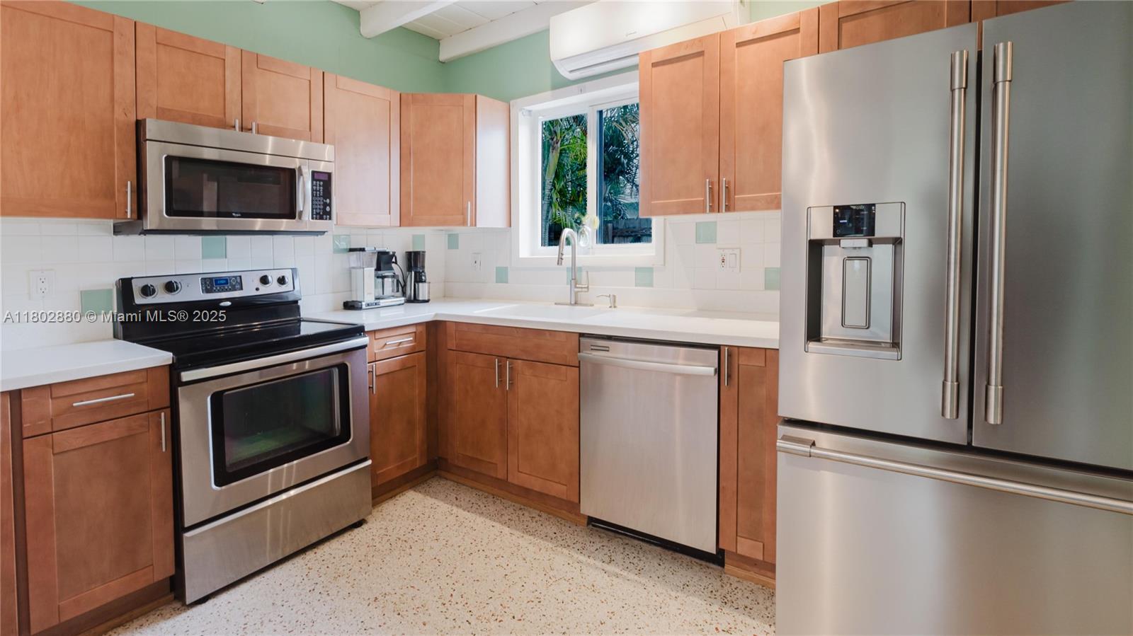 1112 N 31st Ave, Hollywood, Florida image 9