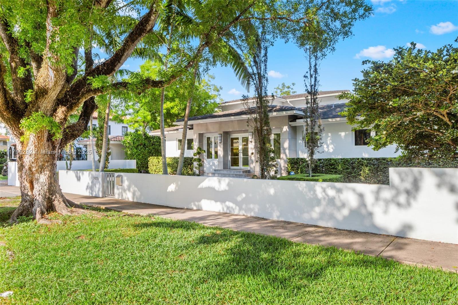 1415 Madrid St, Coral Gables, Florida image 8