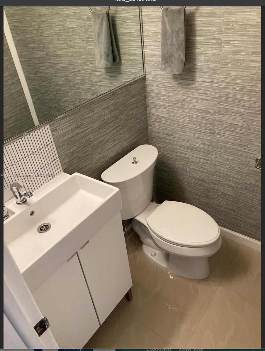 16518 NE 26th Ave #305, North Miami Beach, Florida image 11