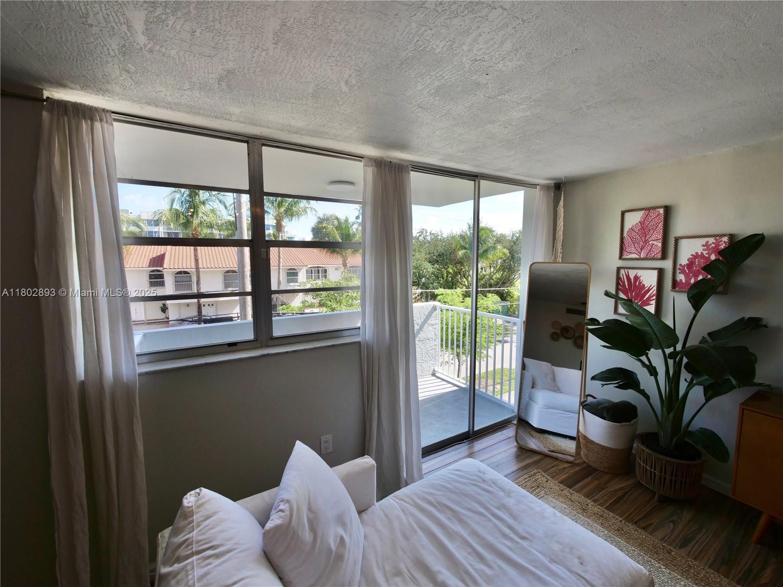 16518 NE 26th Ave #305, North Miami Beach, Florida image 12