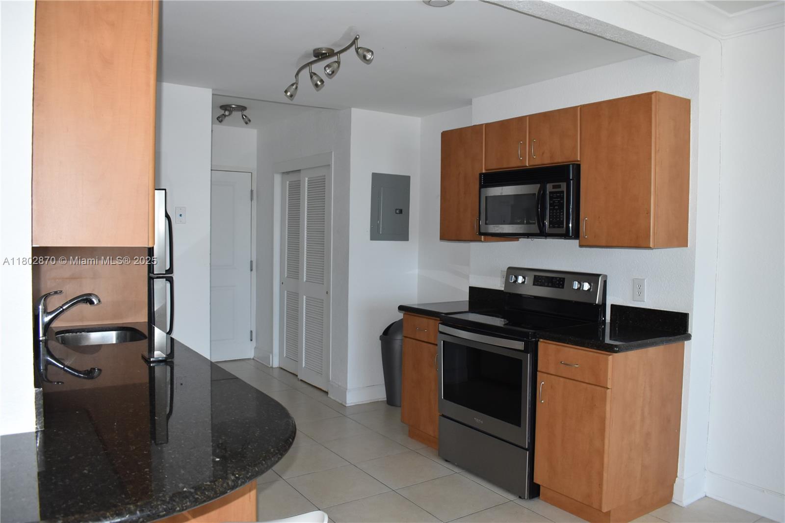 Property photo # 3