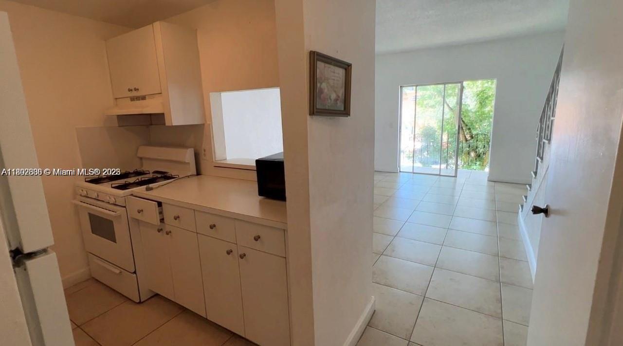Property photo # 0