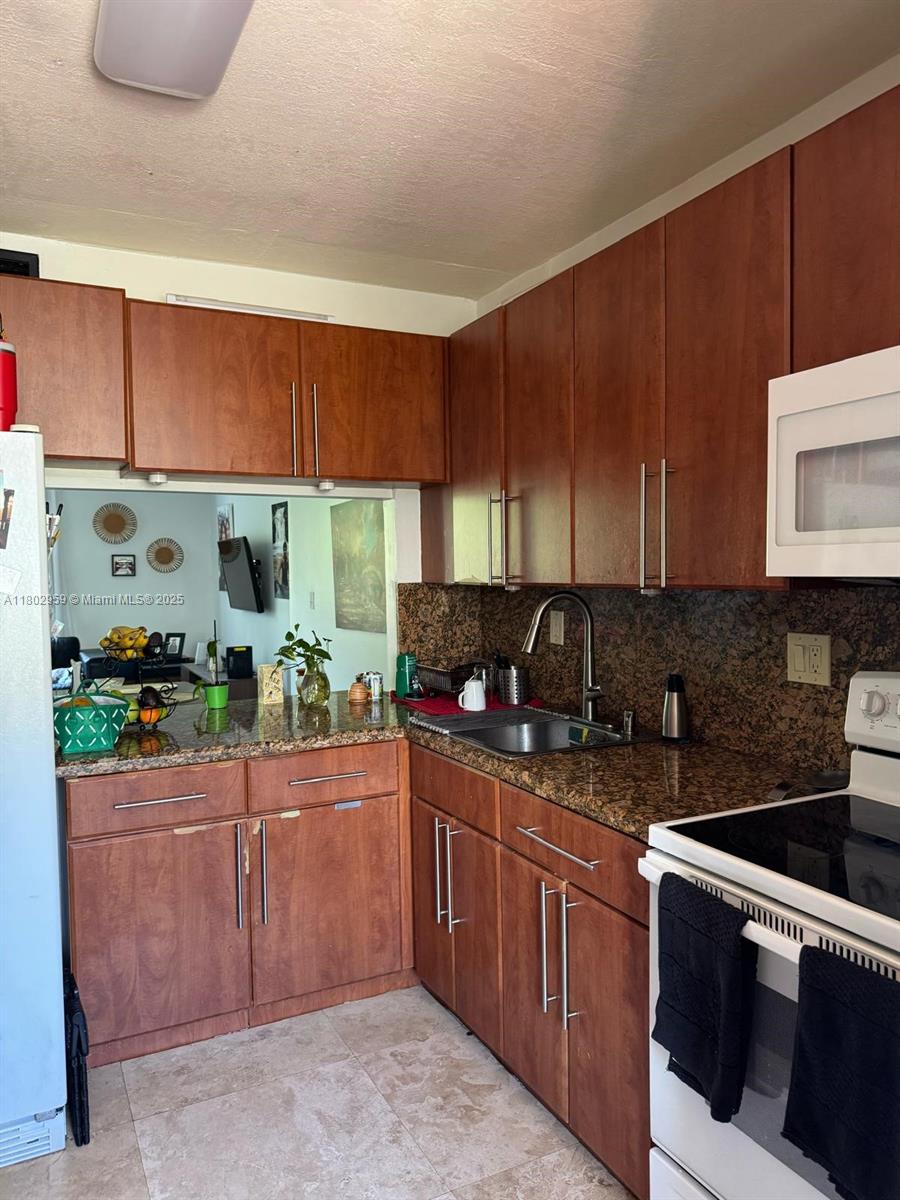 Property photo # 3