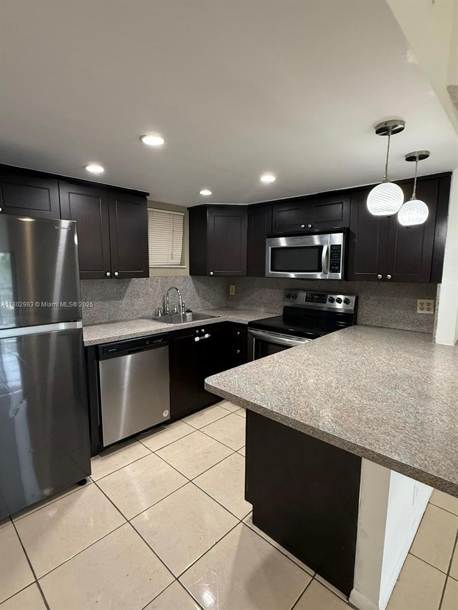 Property photo # 6