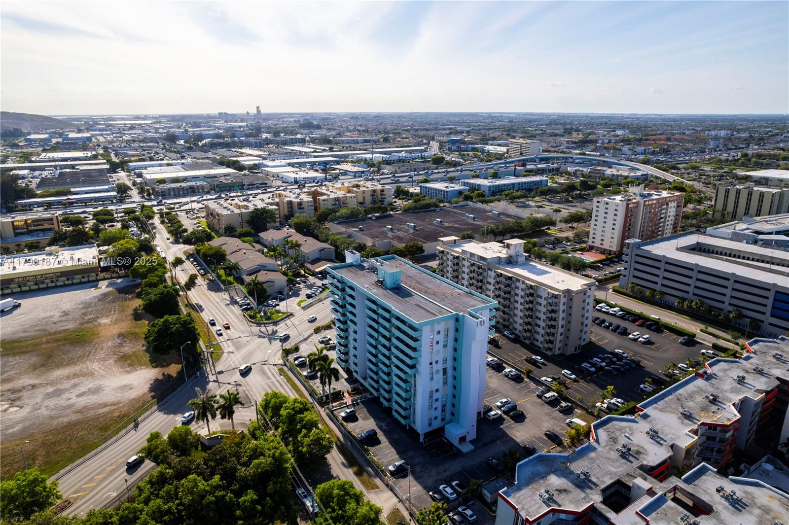 1825 W 44th Pl 1205