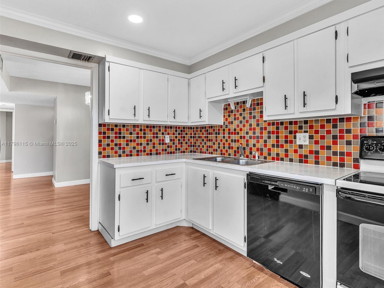 4176 Inverrary Dr #102, Lauderhill, Florida image 10