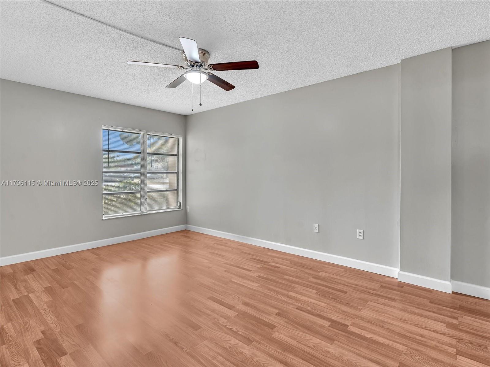 4176 Inverrary Dr #102, Lauderhill, Florida image 18