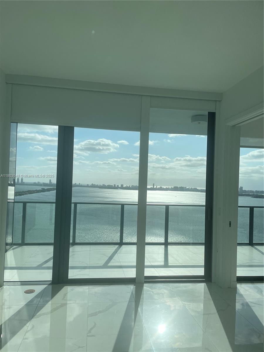 480 NE 31 #2703, Miami FL 33137