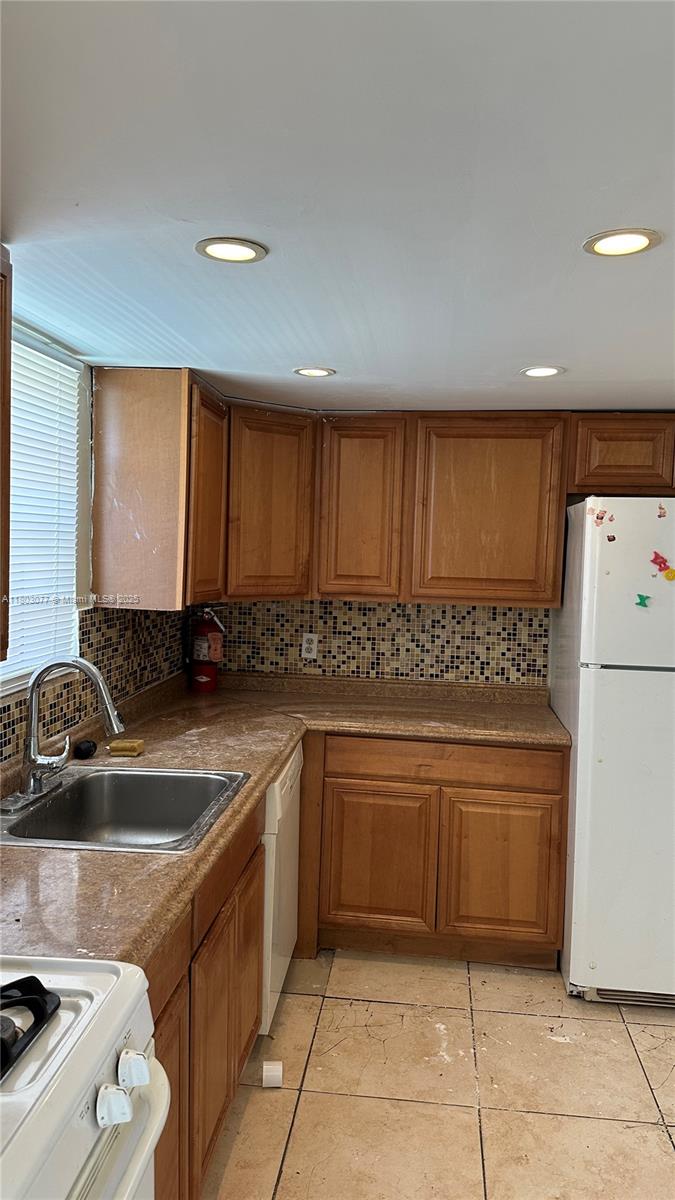 Property photo # 0