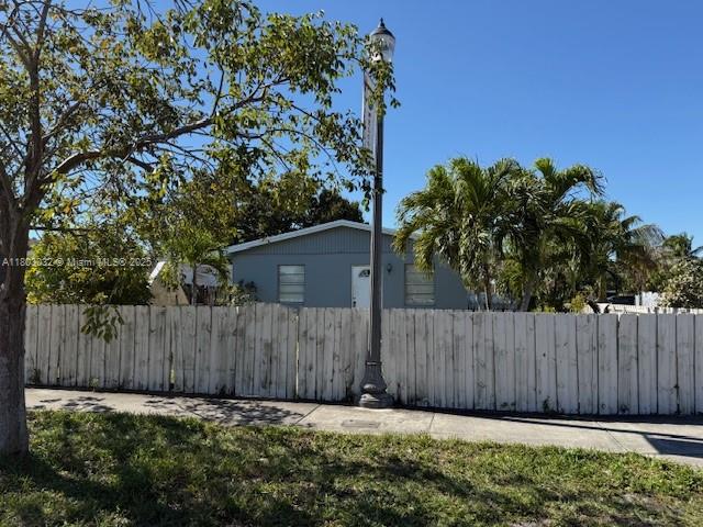 3700 Sw 56th Ave, West Park, Florida image 3