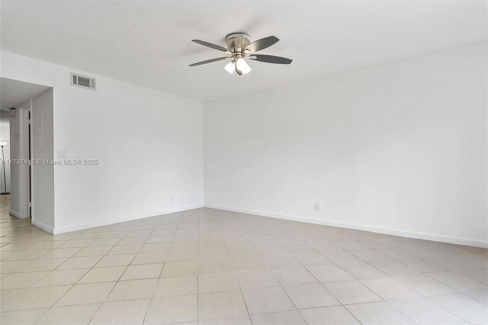 1104 NW 79th Dr, Plantation, Florida image 12