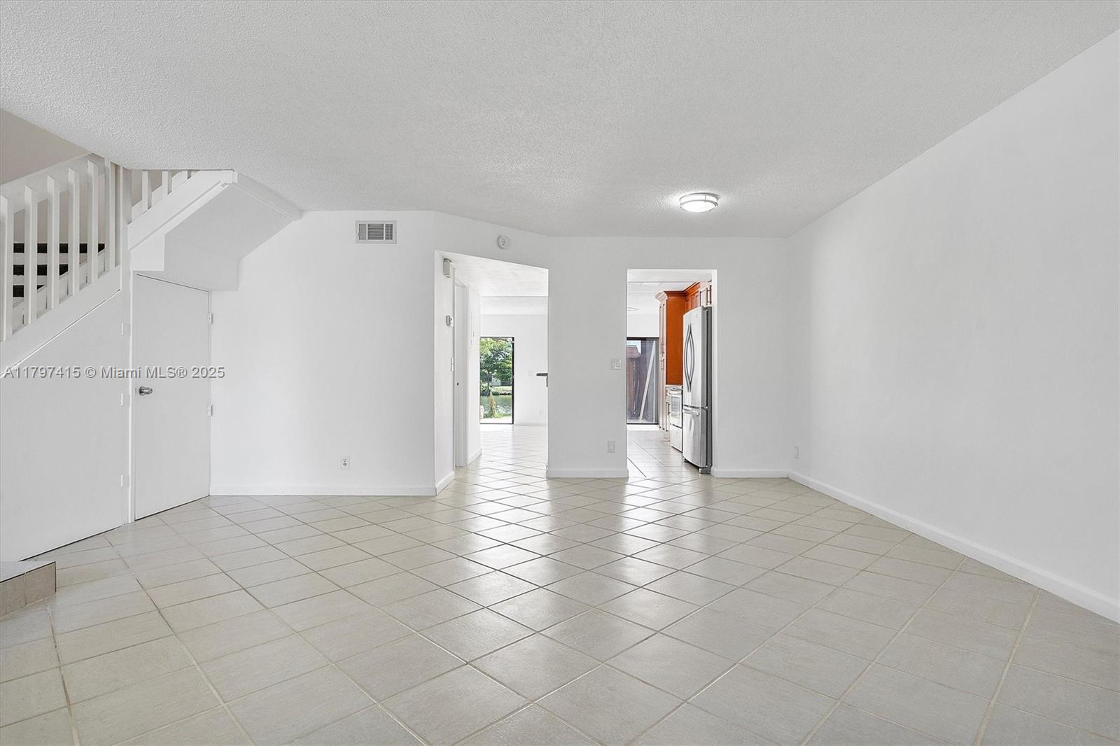 1104 NW 79th Dr, Plantation, Florida image 4