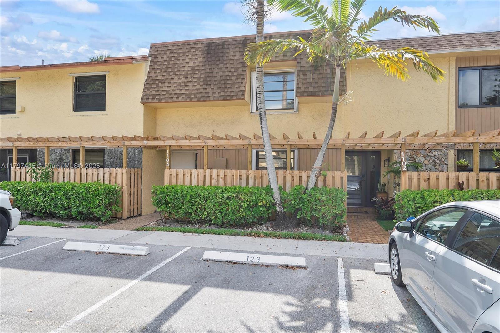 1104 NW 79th Dr, Plantation, Florida image 40