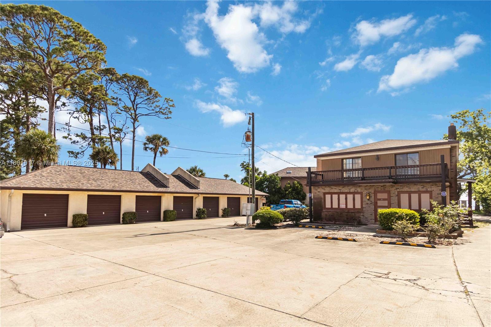 3451 S Washington, Titusville, Florida image 31