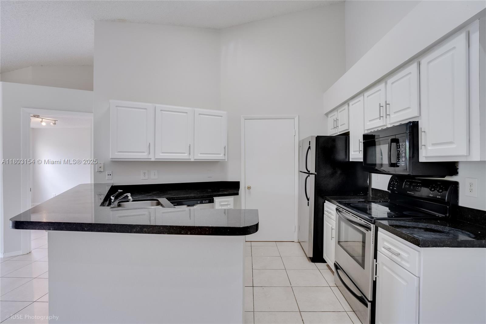 Property photo # 7
