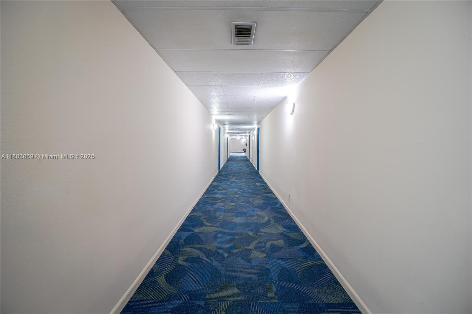 4330 Hillcrest Dr #505, Hollywood, Florida image 24