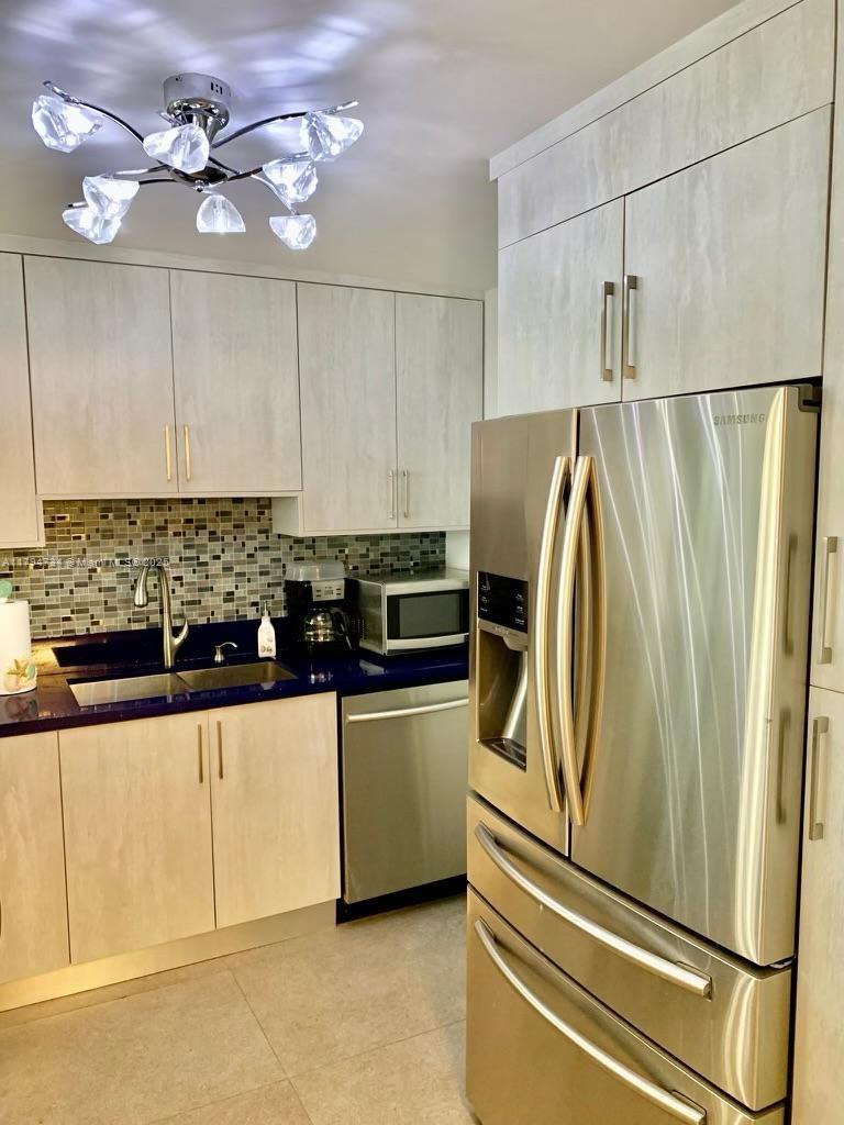 3725 S Ocean Dr #311, Hollywood, Florida image 10