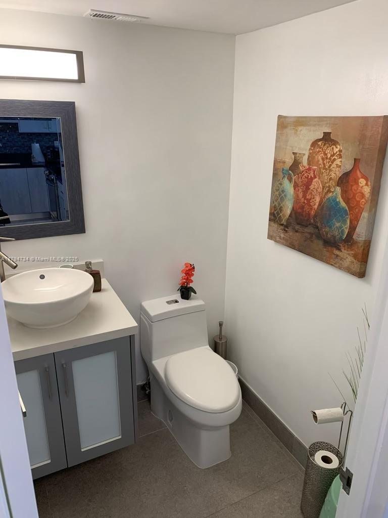 3725 S Ocean Dr #311, Hollywood, Florida image 19