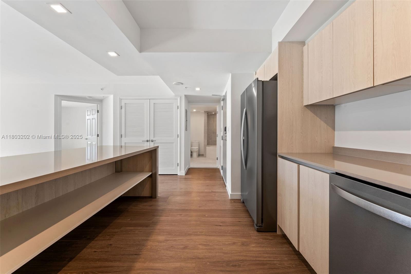 Property photo # 8