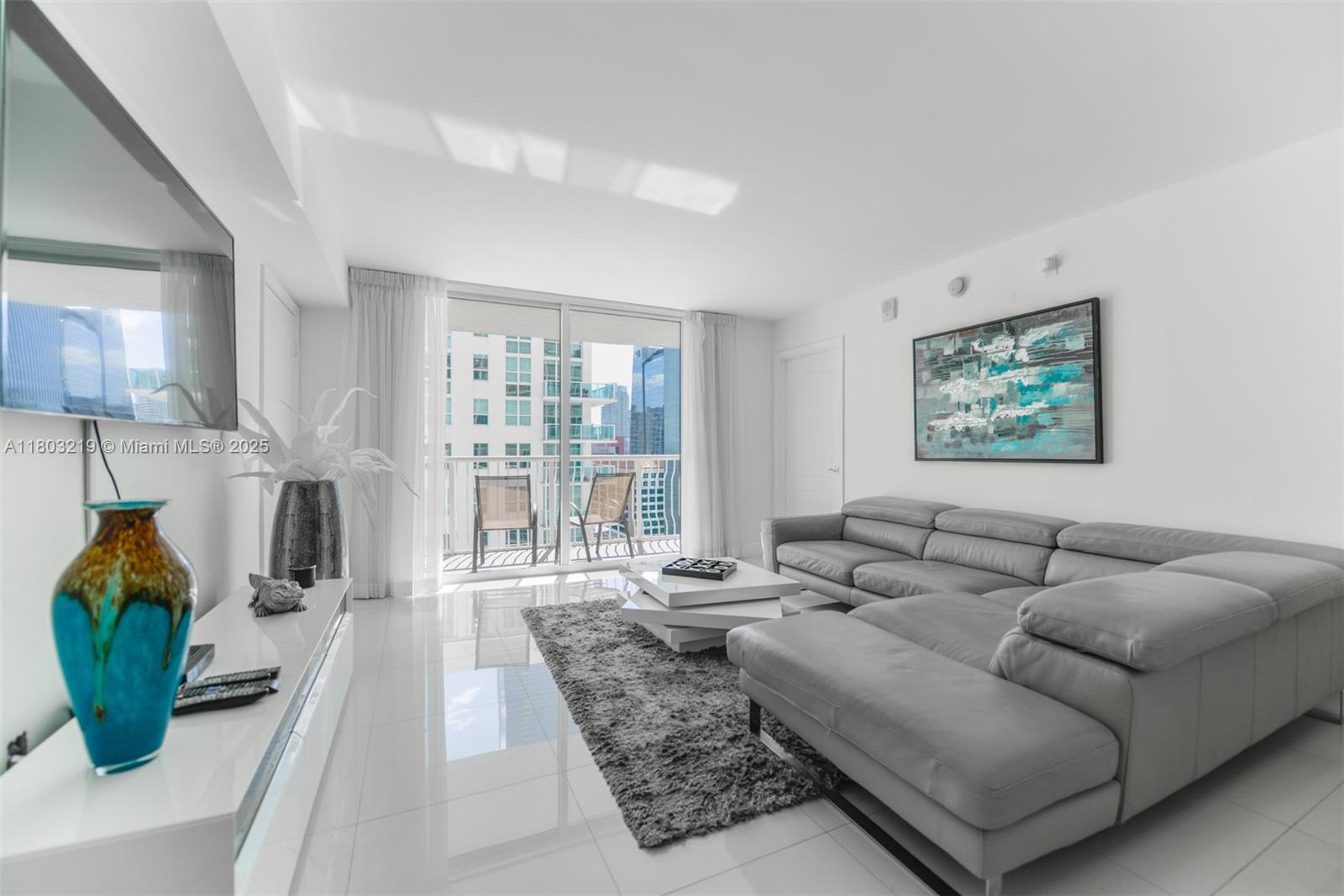 Condo for Rent in Miami, FL