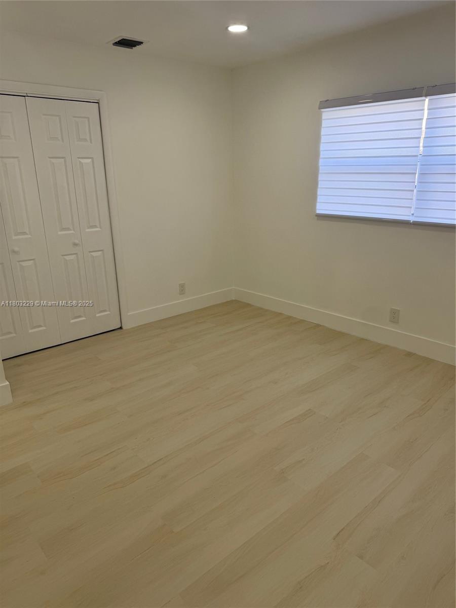 770 NW 38th St, Oakland Park, Florida image 26