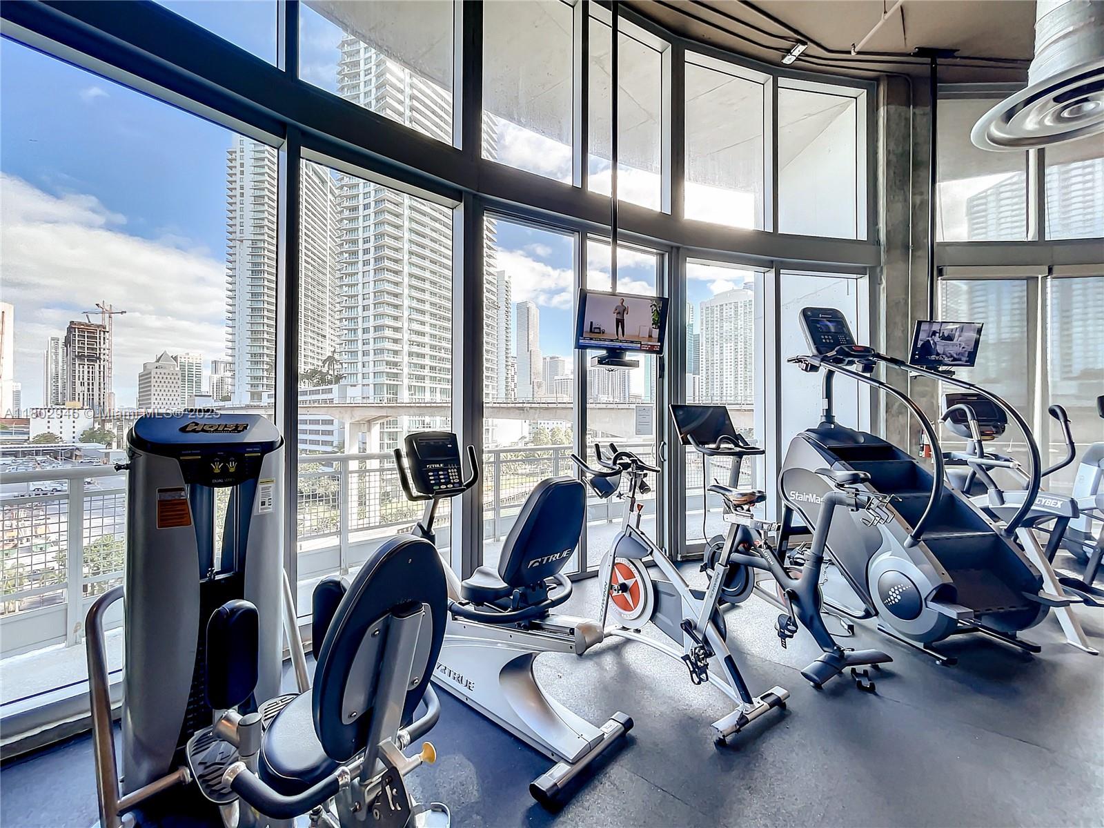 690 SW 1st Ct #1232, Miami FL 33130