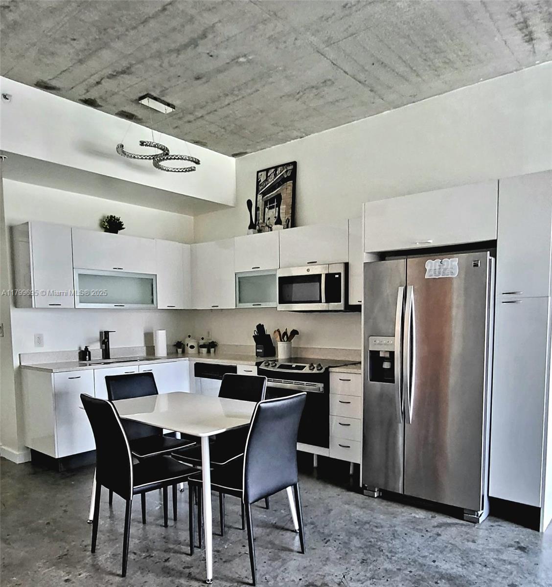 133 NE 2nd Ave #1004, Miami FL 33132