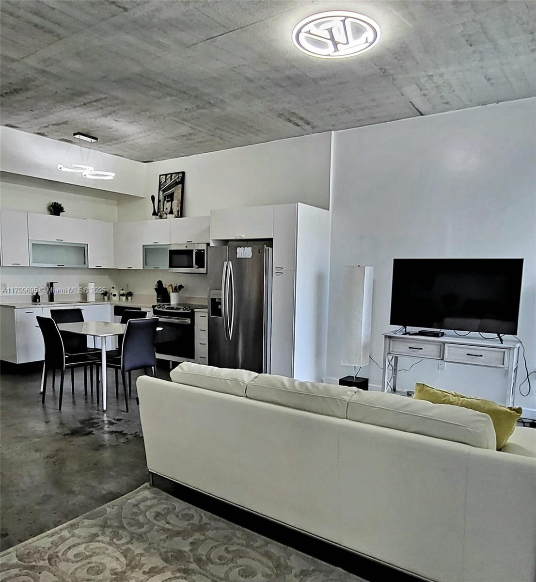 133 NE 2nd Ave #1004, Miami FL 33132