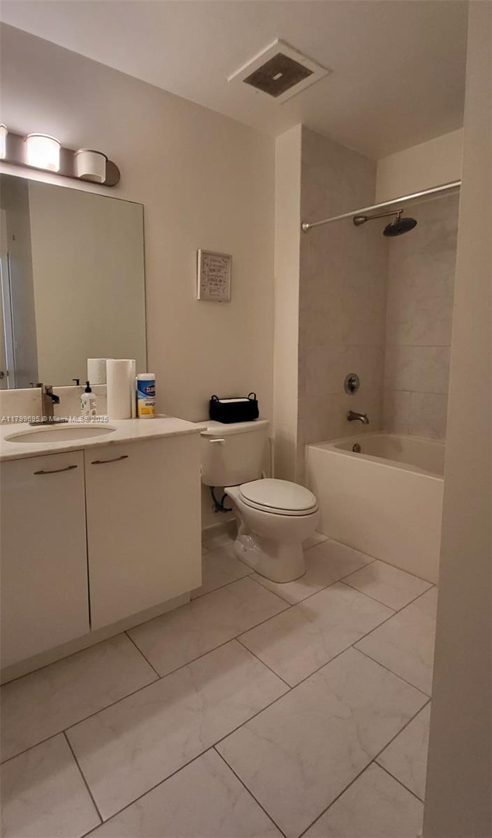 133 NE 2nd Ave #1004, Miami FL 33132