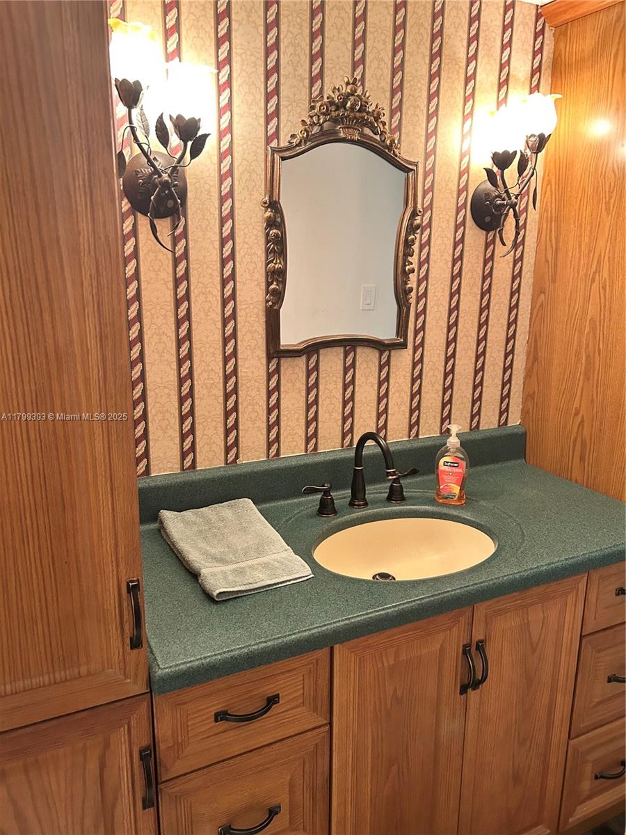 Property photo # 6