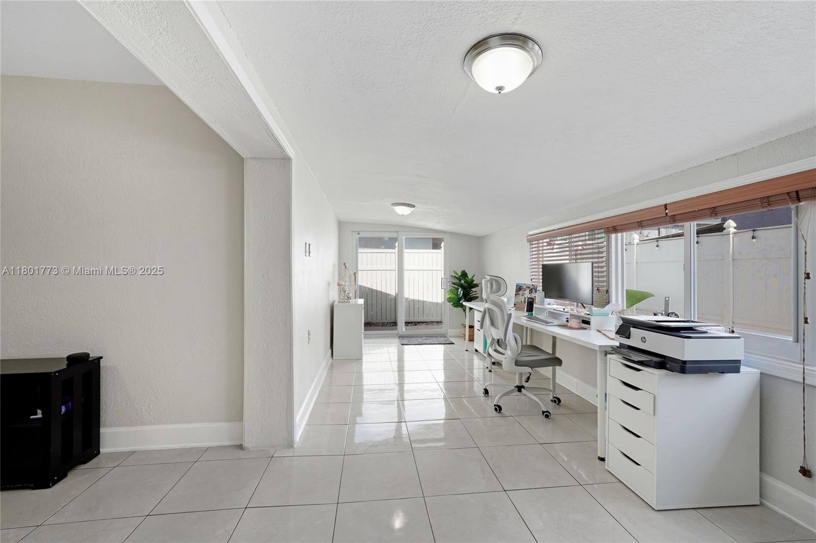 857 W 37th St, Hialeah, Florida image 28