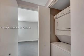 335 S Biscayne Blvd #2308, Miami FL 33131