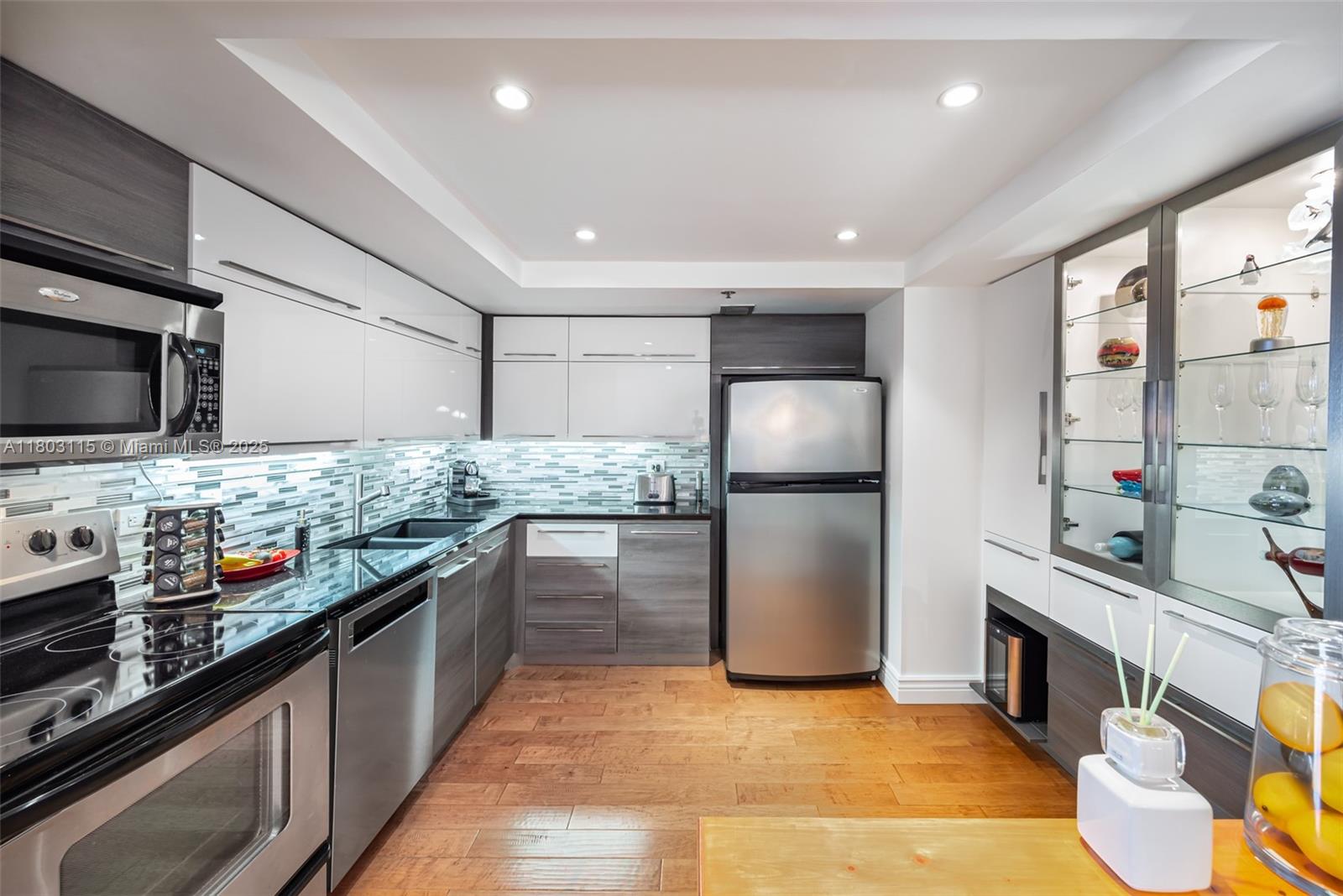 Property photo # 6