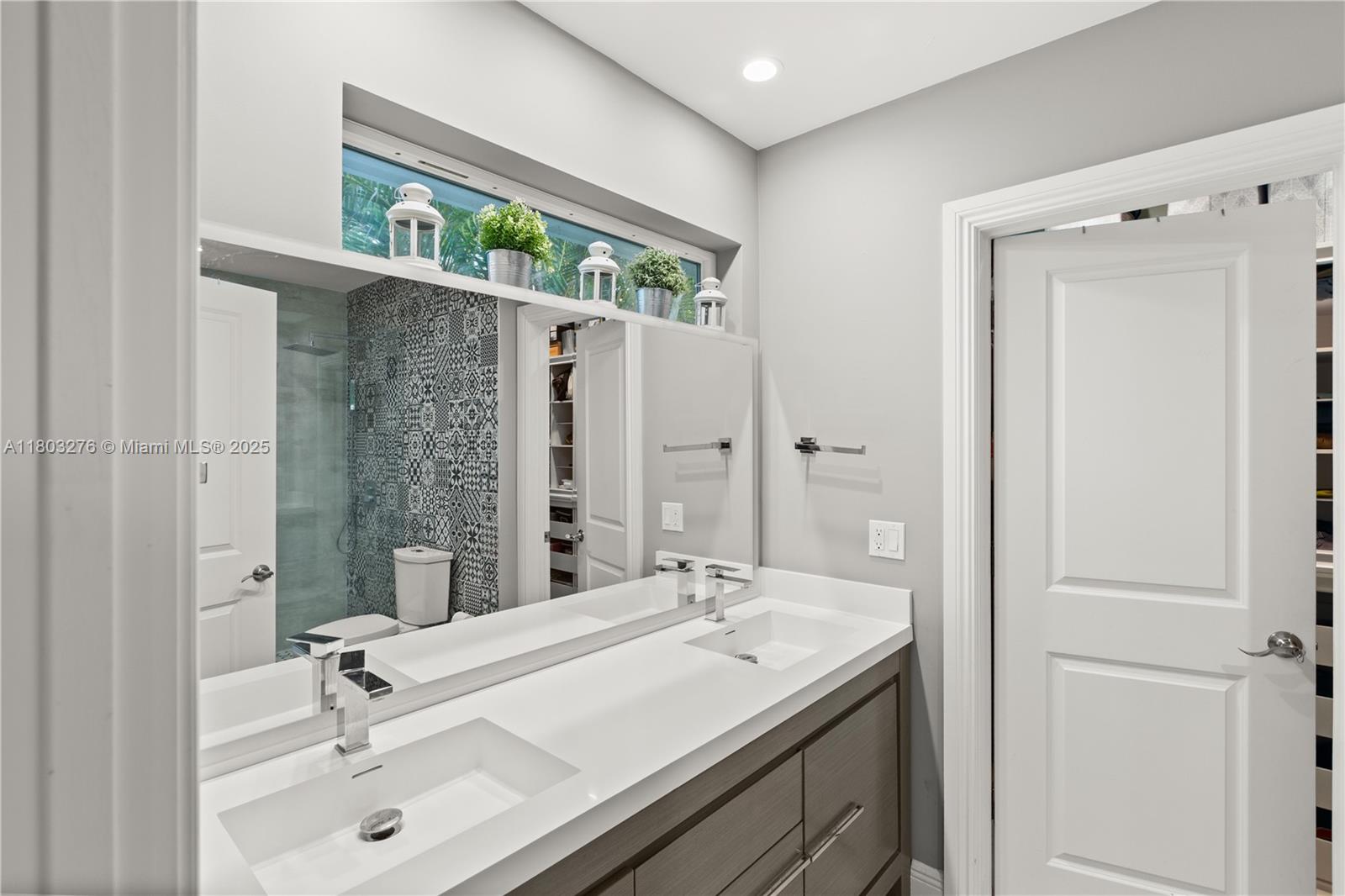 6809 Mentone St, Coral Gables, Florida image 24